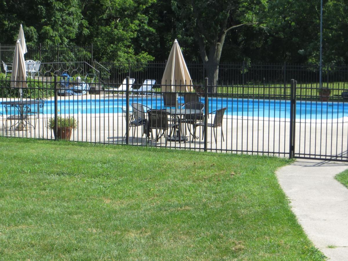 The Wesley Inn Motel Lake Geneva Exterior foto